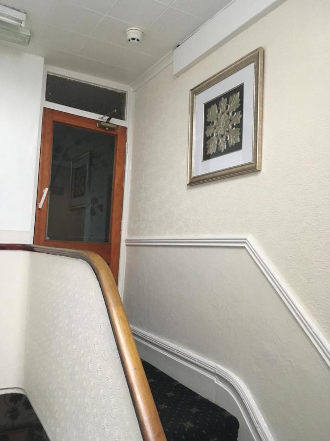The Rutlands Bed & Breakfast Blackpool Room photo